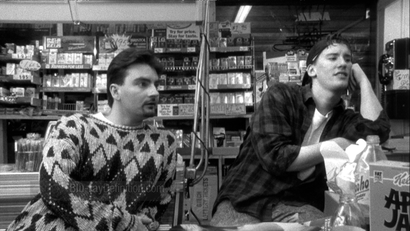 Illustration for article titled A drunken live blog of part of the view askew catalogue: Clerks.